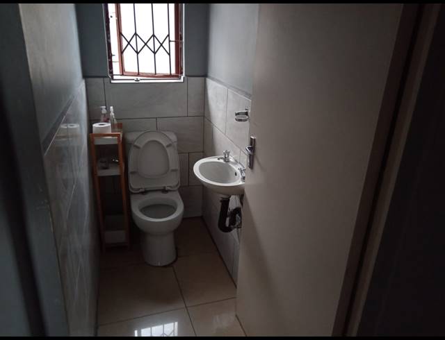 3 BEDROOM HOUSE TO LET IN UMHLATHUZE